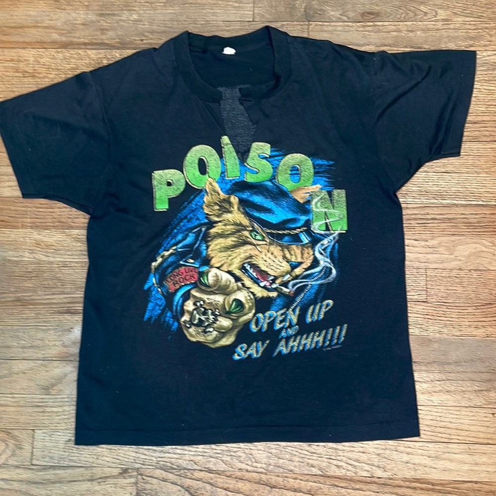 Authentic vintage 1980’s POISON rock band tee shirt size medium